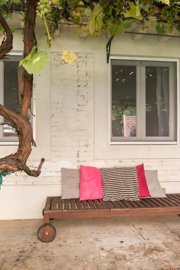 Boutique Apartment With Private Rooms And Garden Oasis Florencja