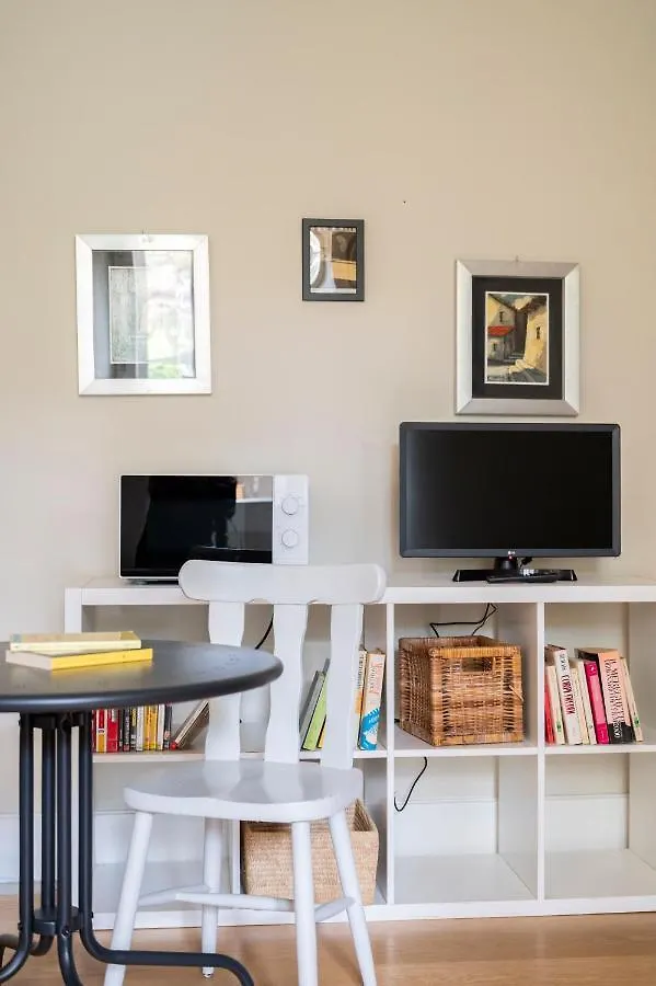 Boutique Apartment With Private Rooms And Garden Oasis Florence Italië